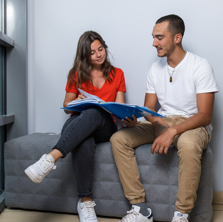 Etudiants ESARC